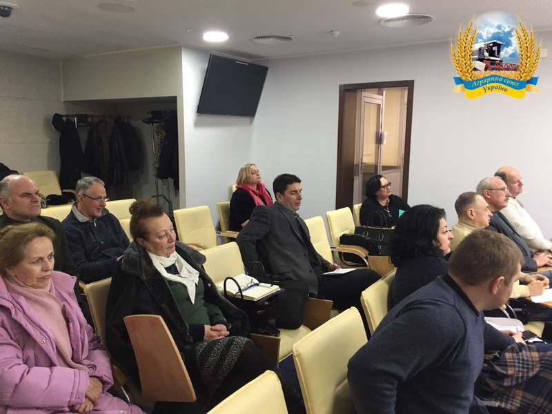 Засідання (круглий стіл) команди проекту 1 березня 2018 (реакція на Концепцію, підготовлену Урядовим офісом реформ (BRDO), завдання стандартизації)
