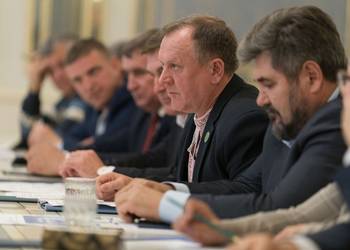 Геннадій Новіков обговорив питання відкриття ринку землі з керівництвом держави